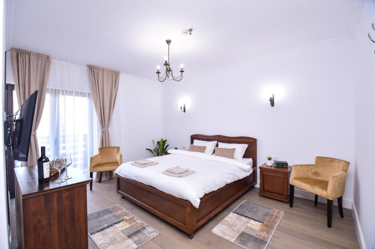 Hotel Yara Vişeu de Sus Eksteriør bilde