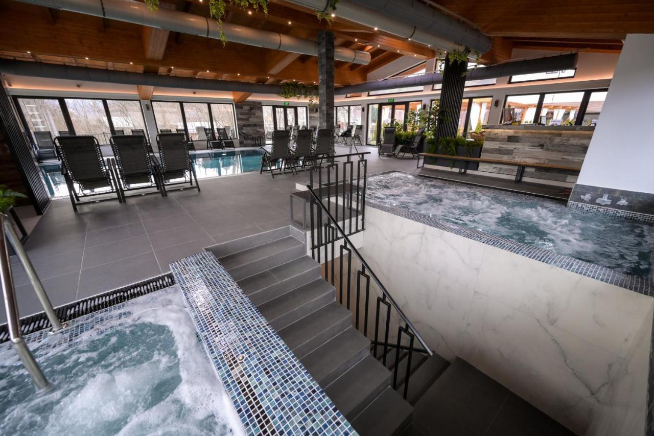Hotel Yara Vişeu de Sus Eksteriør bilde