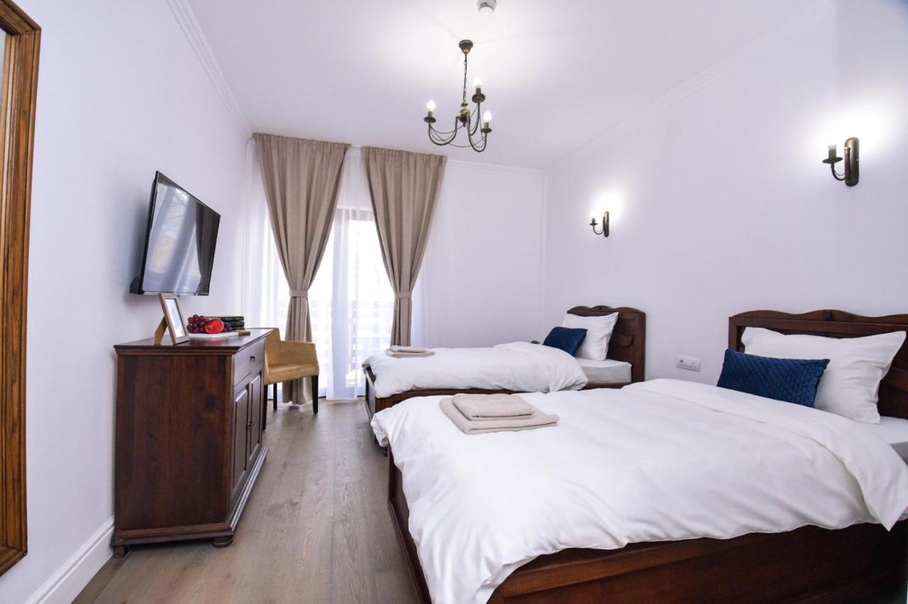 Hotel Yara Vişeu de Sus Eksteriør bilde