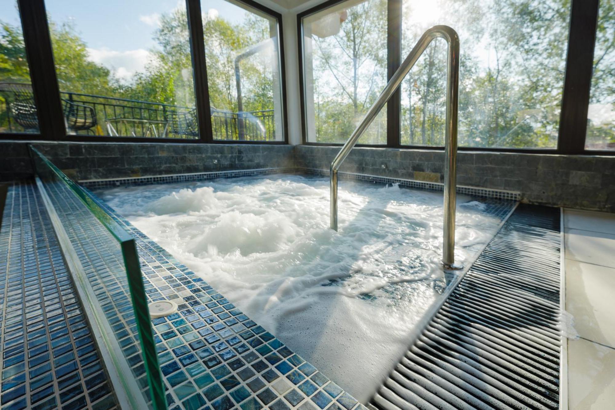 Hotel Yara Vişeu de Sus Eksteriør bilde
